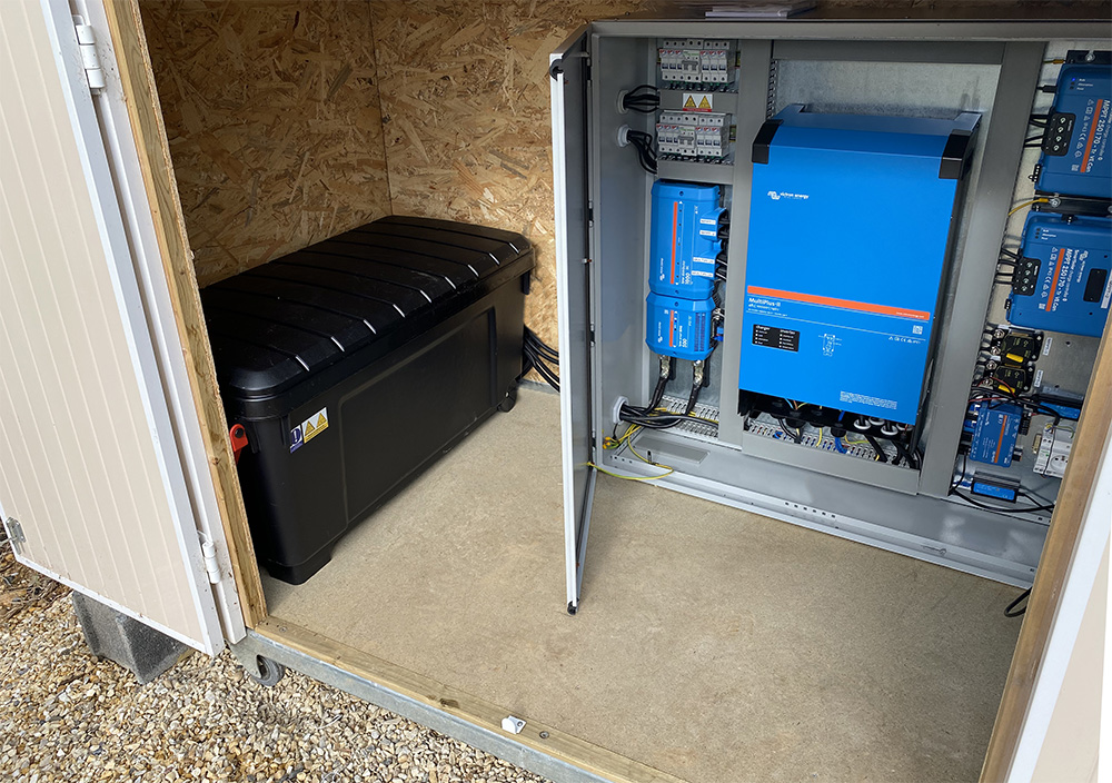 SINES - armoire photovoltaïque sur mesure