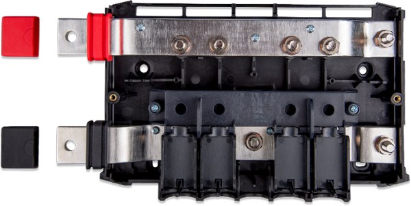 SINES - Victron Lynx Power In ouvert : barres omnibus et 4 connexions M8
